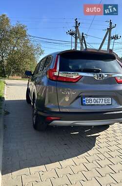Внедорожник / Кроссовер Honda CR-V 2017 в 
