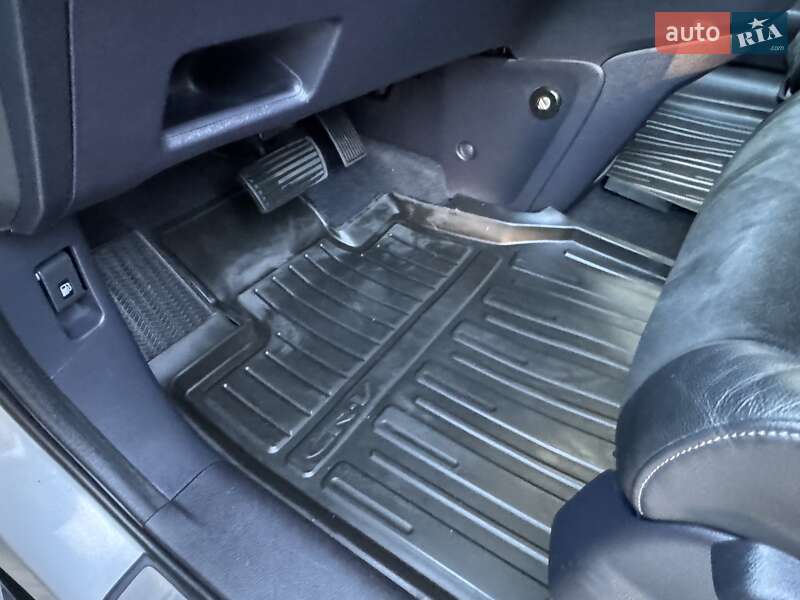 Позашляховик / Кросовер Honda CR-V 2012 в Києві фото 36 Позашляховик / Кросовер Honda CR-V 2012 в Києві