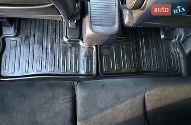 Внедорожник / Кроссовер Honda CR-V 2012 в 