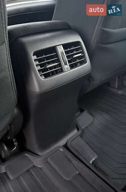 Внедорожник / Кроссовер Honda CR-V 2013 в 