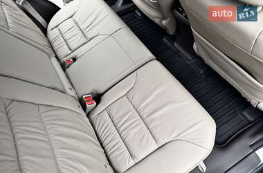 Внедорожник / Кроссовер Honda CR-V 2012 в 