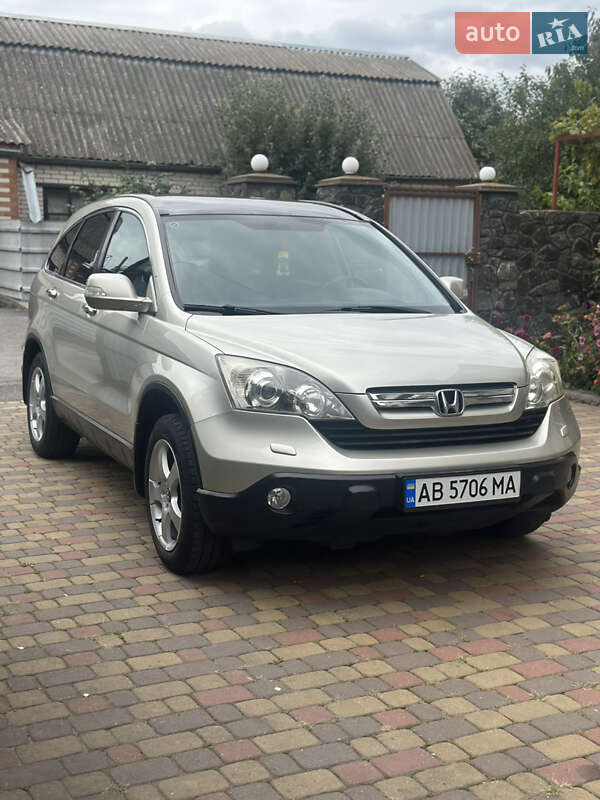 Внедорожник / Кроссовер Honda CR-V 2007 в Виннице