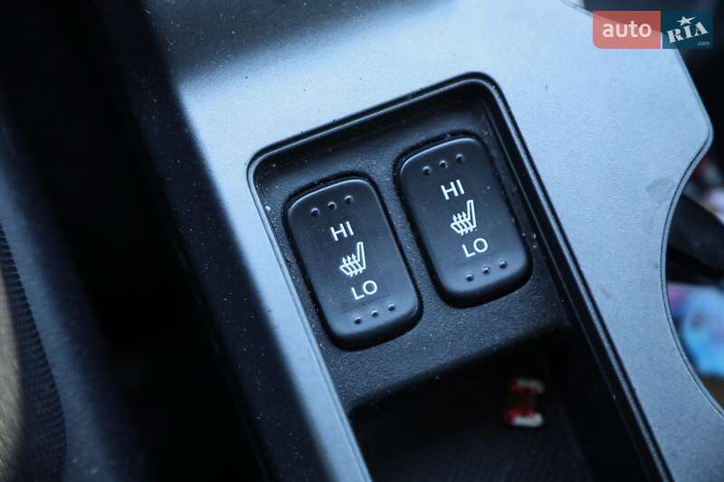 Внедорожник / Кроссовер Honda CR-V 2008 в Харькове