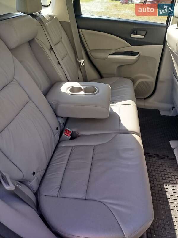 Внедорожник / Кроссовер Honda CR-V 2014 в Харькове