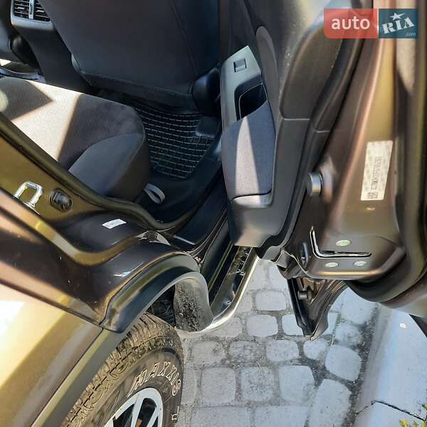 Внедорожник / Кроссовер Honda CR-V 2015 в Ивано-Франковске