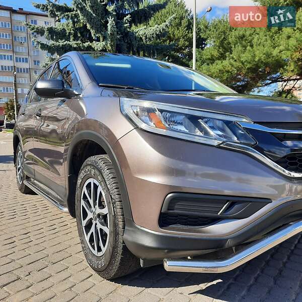 Внедорожник / Кроссовер Honda CR-V 2015 в Ивано-Франковске