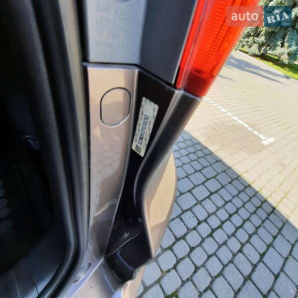Внедорожник / Кроссовер Honda CR-V 2015 в Ивано-Франковске