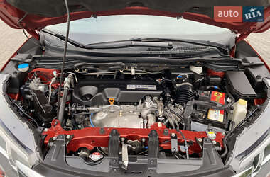 Внедорожник / Кроссовер Honda CR-V 2015 в 