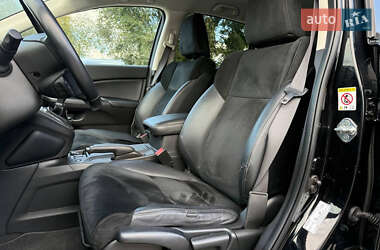 Внедорожник / Кроссовер Honda CR-V 2014 в 