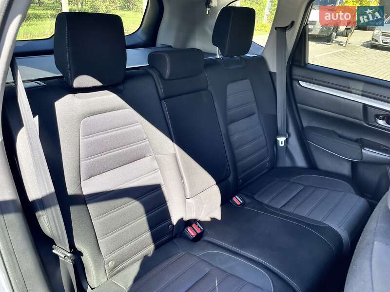 Внедорожник / Кроссовер Honda CR-V 2020 в Львове