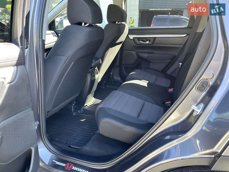 Внедорожник / Кроссовер Honda CR-V 2020 в Львове