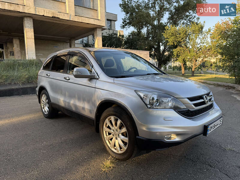Внедорожник / Кроссовер Honda CR-V 2012 в Киеве