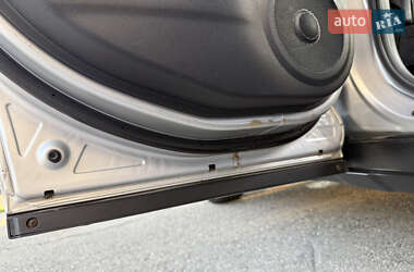 Внедорожник / Кроссовер Honda CR-V 2012 в 