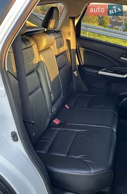 Внедорожник / Кроссовер Honda CR-V 2013 в 