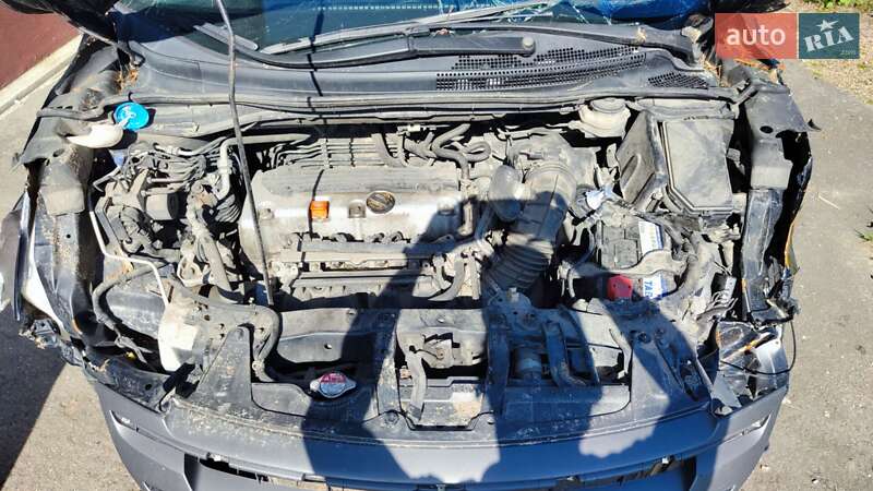 Внедорожник / Кроссовер Honda CR-V 2013 в Долине фото 15 Внедорожник / Кроссовер Honda CR-V 2013 в Долине