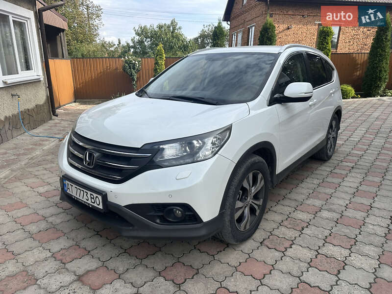 Внедорожник / Кроссовер Honda CR-V 2014 в Ивано-Франковске