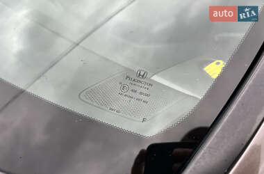 Внедорожник / Кроссовер Honda CR-V 2011 в 