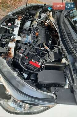 Внедорожник / Кроссовер Honda CR-V 2015 в 