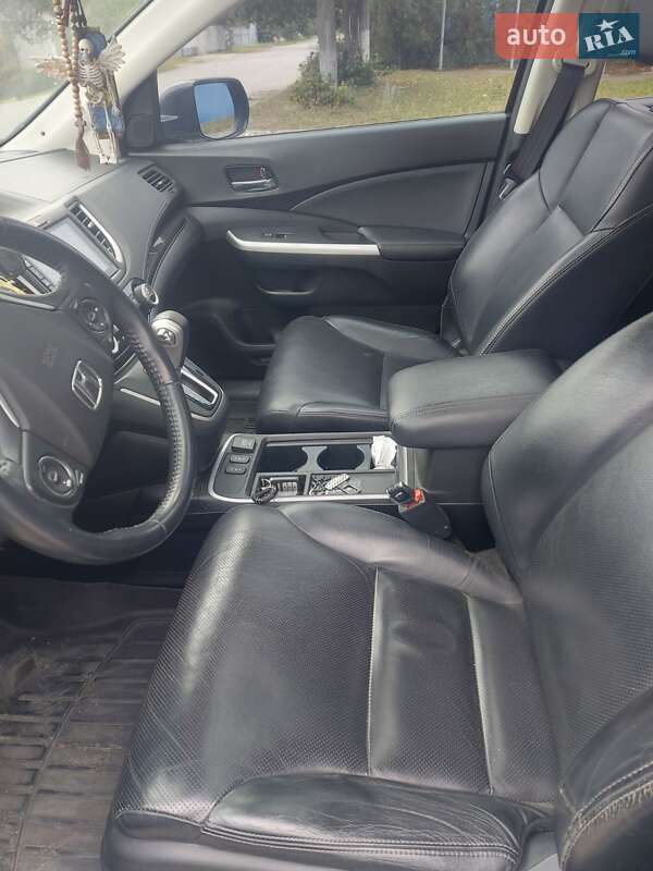 Внедорожник / Кроссовер Honda CR-V 2015 в Кременчуге