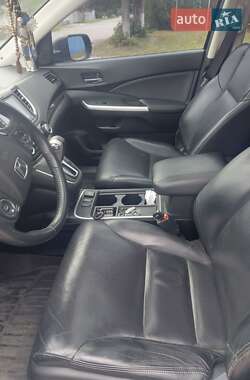 Позашляховик / Кросовер Honda CR-V 2015 в 