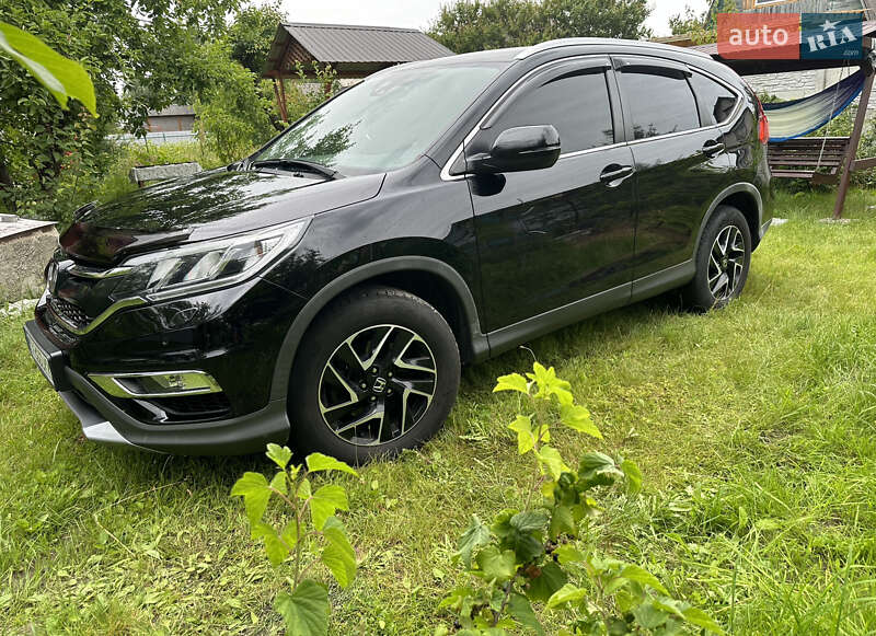 Внедорожник / Кроссовер Honda CR-V 2016 в Чернигове