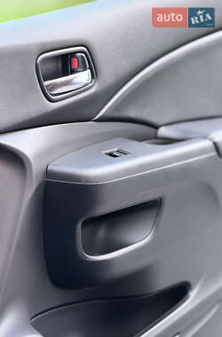 Внедорожник / Кроссовер Honda CR-V 2014 в 