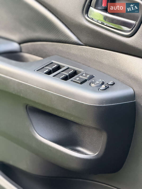 Позашляховик / Кросовер Honda CR-V 2014 в Самборі