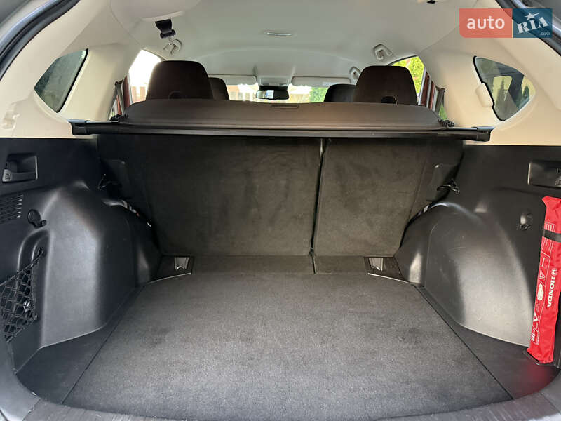 Позашляховик / Кросовер Honda CR-V 2014 в Самборі