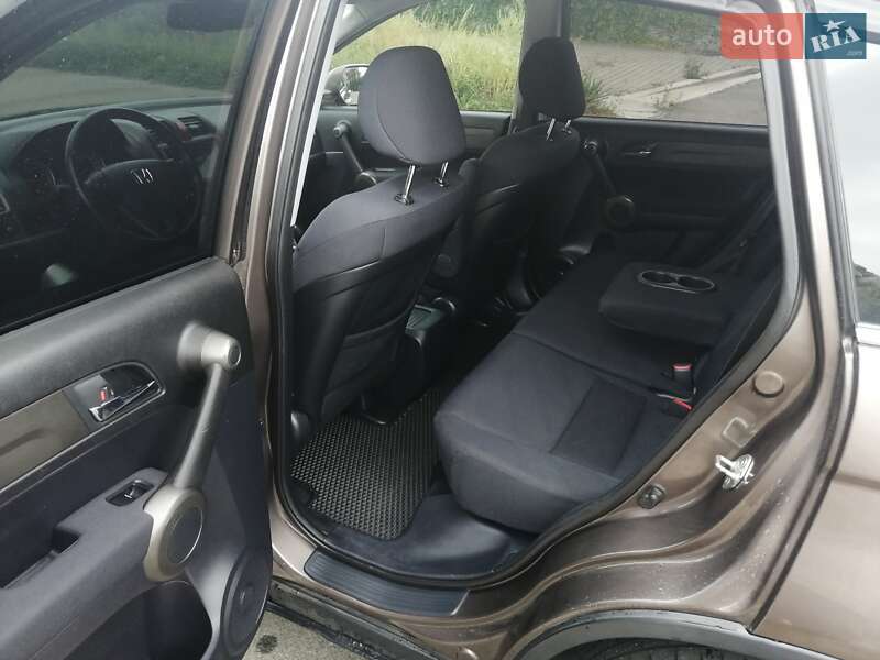 Внедорожник / Кроссовер Honda CR-V 2010 в Киеве