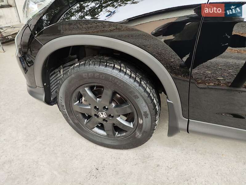 Внедорожник / Кроссовер Honda CR-V 2016 в Харькове