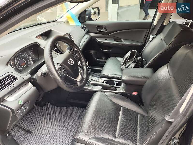 Внедорожник / Кроссовер Honda CR-V 2016 в Харькове