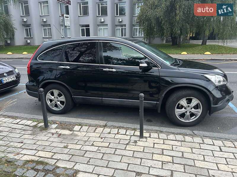 Внедорожник / Кроссовер Honda CR-V 2007 в Киеве