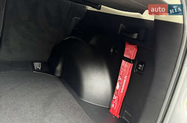 Внедорожник / Кроссовер Honda CR-V 2015 в 