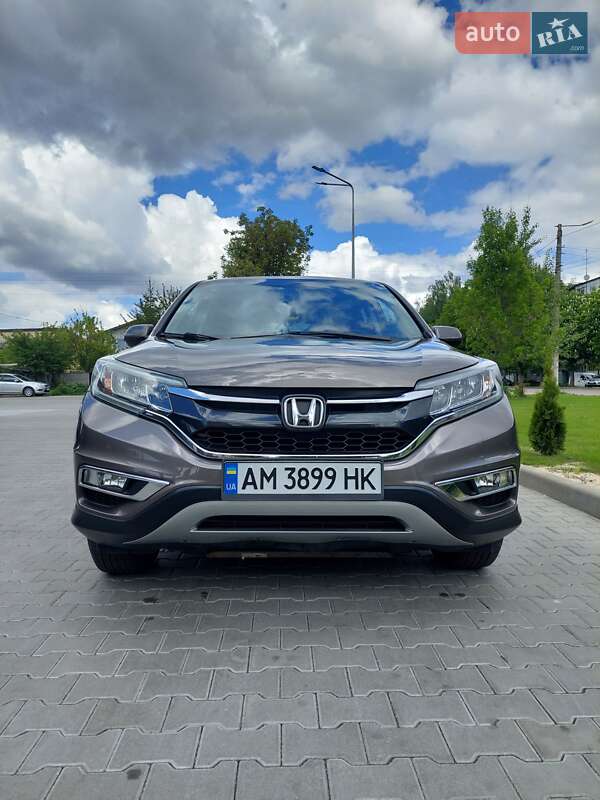 Внедорожник / Кроссовер Honda CR-V 2015 в Житомире