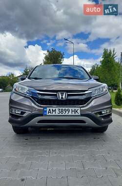 Внедорожник / Кроссовер Honda CR-V 2015 в 