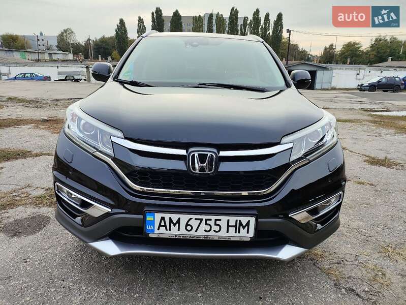 Внедорожник / Кроссовер Honda CR-V 2016 в Харькове