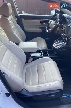 Внедорожник / Кроссовер Honda CR-V 2022 в 