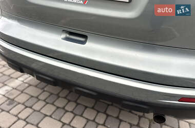 Внедорожник / Кроссовер Honda CR-V 2011 в 