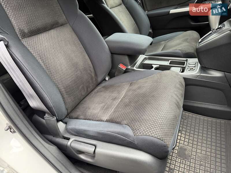 Внедорожник / Кроссовер Honda CR-V 2016 в Виннице