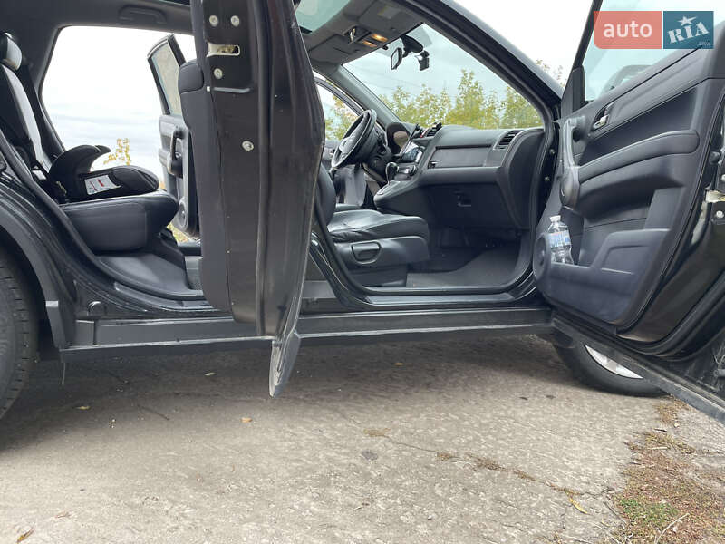 Внедорожник / Кроссовер Honda CR-V 2008 в Киеве
