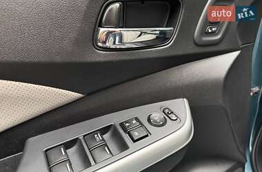 Внедорожник / Кроссовер Honda CR-V 2016 в 