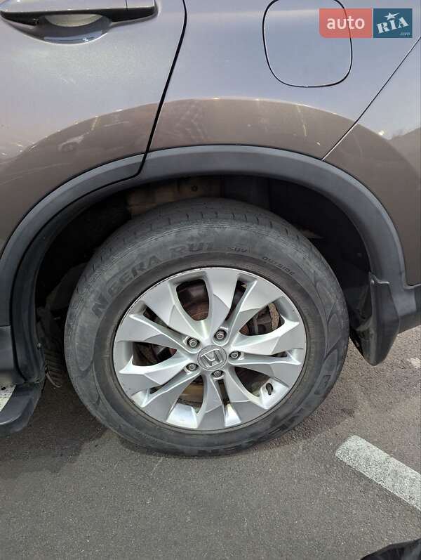 Внедорожник / Кроссовер Honda CR-V 2014 в Боярке