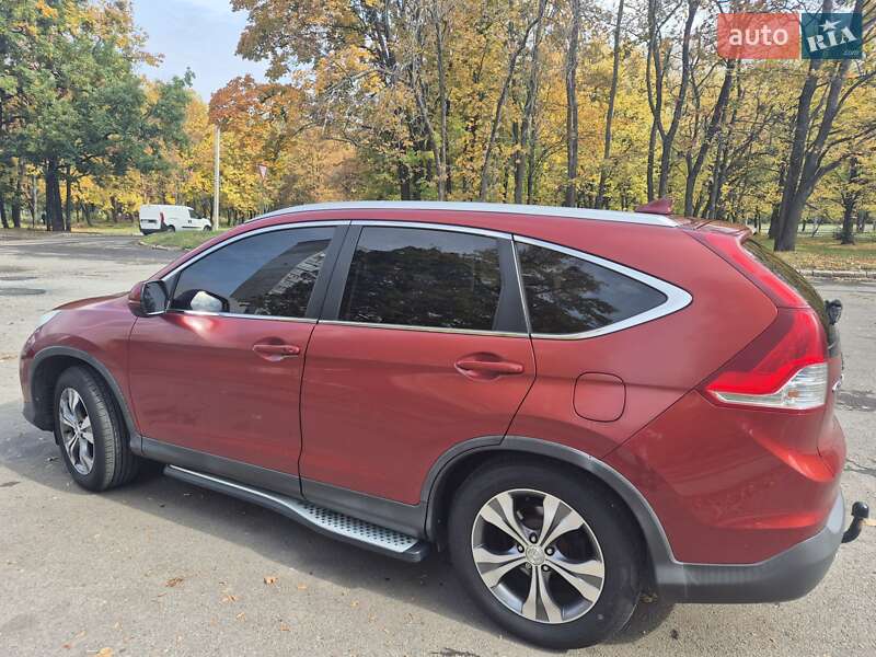 Позашляховик / Кросовер Honda CR-V 2013 в Харкові