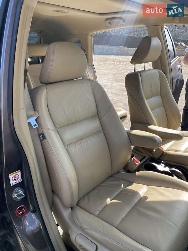 Позашляховик / Кросовер Honda CR-V 2011 в Вінниці