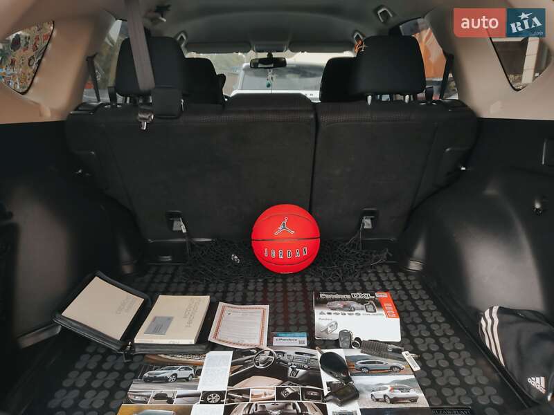 Внедорожник / Кроссовер Honda CR-V 2013 в Киеве
