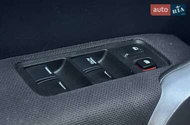 Внедорожник / Кроссовер Honda CR-V 2009 в 