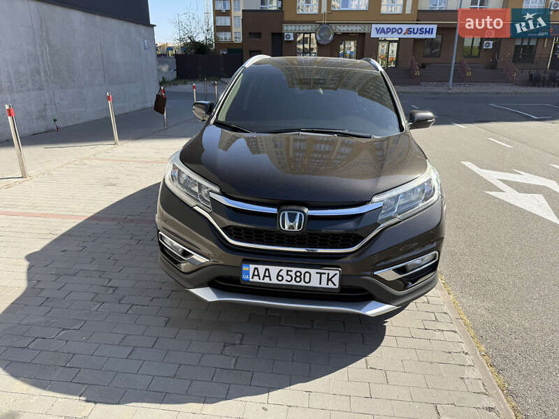 Позашляховик / Кросовер Honda CR-V 2015 в Києві