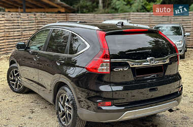 Позашляховик / Кросовер Honda CR-V 2017 в  фото 3 Позашляховик / Кросовер Honda CR-V 2017 в