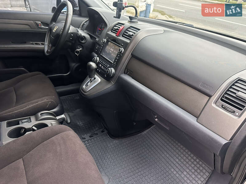Внедорожник / Кроссовер Honda CR-V 2011 в Днепре