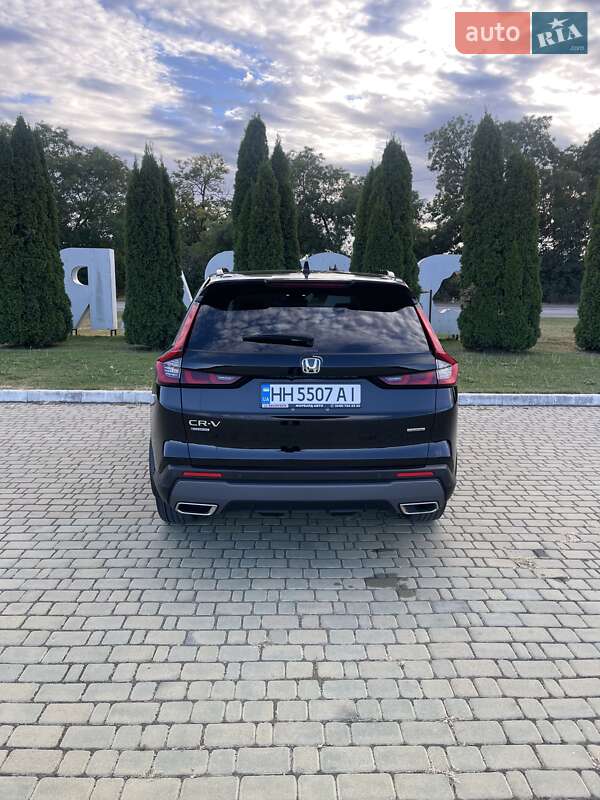 Внедорожник / Кроссовер Honda CR-V 2023 в Одессе